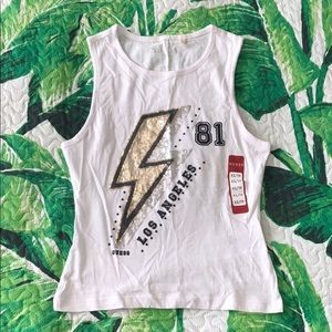 Guess muscle style t shirt (XS)